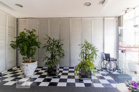 Apartamento à venda com 53m², 1 quarto e sem vaga Apartamento à venda com 53m², 1 quarto e sem vagaHall Social