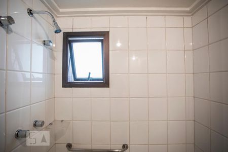 Apartamento para alugar com 45m², 1 quarto e 1 vagaBanheiro - Chuveiro