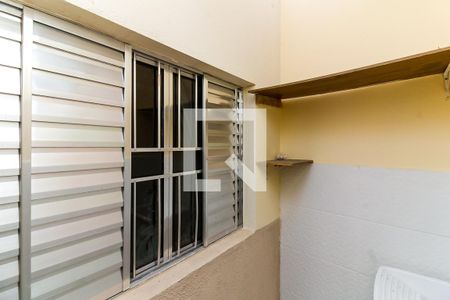 Casa para alugar com 70m², 2 quartos e 2 vagasÁrea de Serviço
