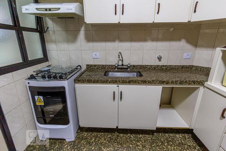 Apartamento para alugar com 105m², 3 quartos e 2 vagas Apartamento para alugar com 105m², 3 quartos e 2 vagasCozinha