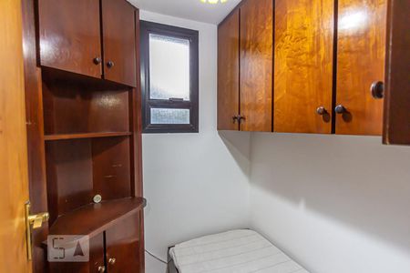 Apartamento para alugar com 105m², 3 quartos e 2 vagas Apartamento para alugar com 105m², 3 quartos e 2 vagasQuarto de serviço