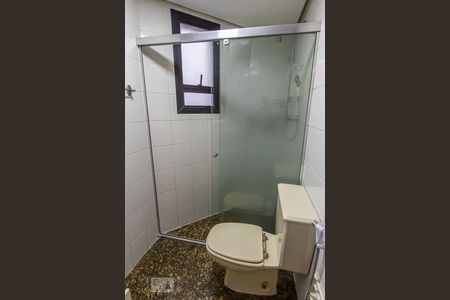 Apartamento para alugar com 105m², 3 quartos e 2 vagas Apartamento para alugar com 105m², 3 quartos e 2 vagasSuíte