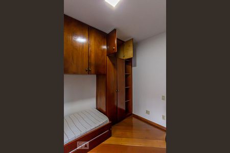 Apartamento para alugar com 105m², 3 quartos e 2 vagas Apartamento para alugar com 105m², 3 quartos e 2 vagasQuarto 2