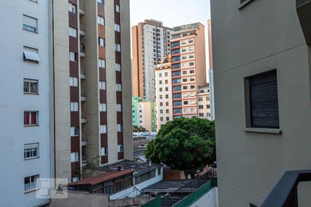 Apartamento para alugar com 105m², 3 quartos e 2 vagas Apartamento para alugar com 105m², 3 quartos e 2 vagasVista