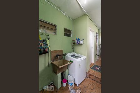 Casa à venda com 101m², 3 quartos e 1 vagaÁrea de Serviço