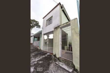 Casa à venda com 101m², 3 quartos e 1 vagaFachada