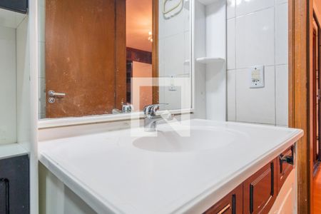 Casa para alugar com 356m², 5 quartos e 4 vagas Casa para alugar com 356m², 5 quartos e 4 vagasBanheiro da Suíte