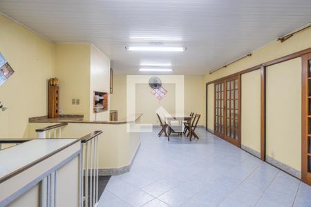 Casa para alugar com 356m², 5 quartos e 4 vagas Casa para alugar com 356m², 5 quartos e 4 vagasÁrea comum