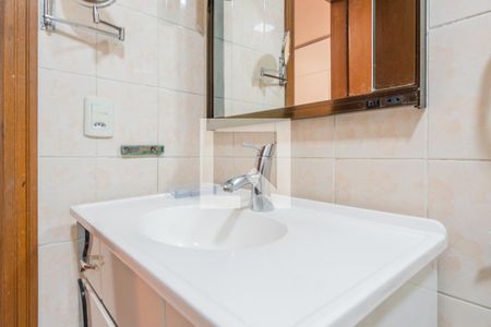 Casa para alugar com 356m², 5 quartos e 4 vagas Casa para alugar com 356m², 5 quartos e 4 vagasBanheiro Social 1