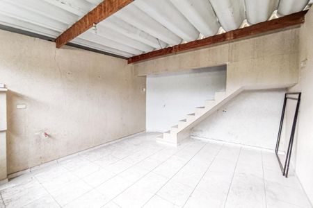 Casa à venda com 109m², 3 quartos e 2 vagasGaragem