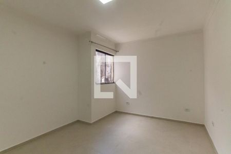 Suíte de casa à venda com 3 quartos, 109m² em Parque Maria Luiza, São Paulo