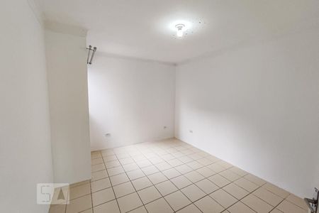 Casa à venda com 109m², 3 quartos e 2 vagasSuíte