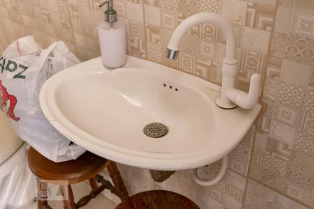 Apartamento à venda com 78m², 2 quartos e sem vagaBanheiro - Torneira