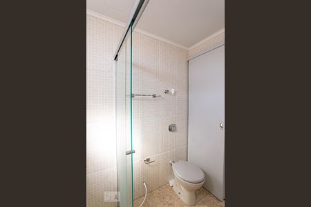 Banheiro de apartamento à venda com 2 quartos, 78m² em Paternon, Porto Alegre