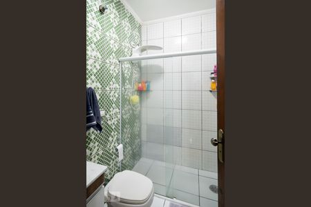 Casa à venda com 113m², 2 quartos e 2 vagasBanheiro Quarto 2 - Suíte