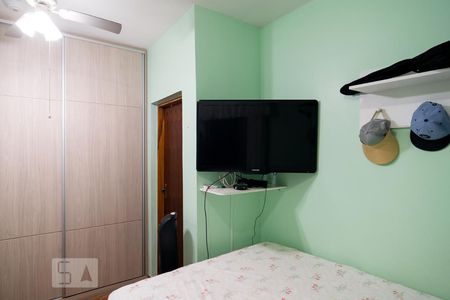 Casa à venda com 113m², 2 quartos e 2 vagasQuarto 2 - Suíte