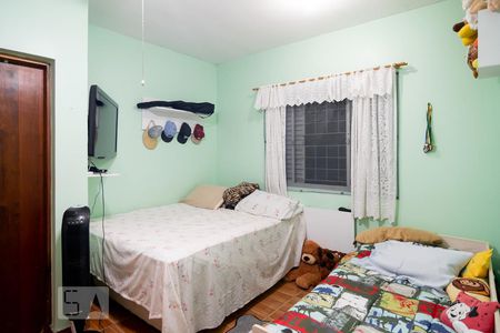 Casa à venda com 113m², 2 quartos e 2 vagasQuarto 2 - Suíte