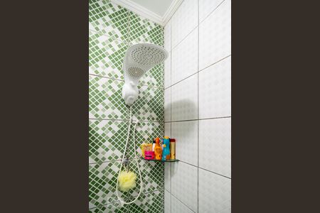 Casa à venda com 113m², 2 quartos e 2 vagasBanheiro Quarto 2 - Suíte