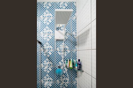 Casa à venda com 113m², 2 quartos e 2 vagasBanheiro Quarto 1 - Suíte