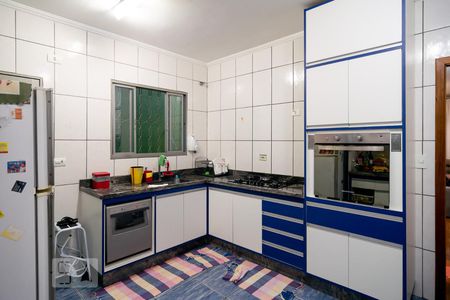 Casa à venda com 113m², 2 quartos e 2 vagasCozinha