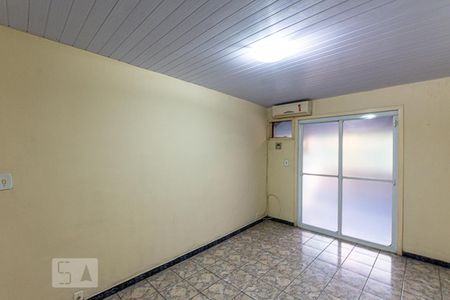 Casa para alugar com 200m², 3 quartos e sem vaga Casa para alugar com 200m², 3 quartos e sem vagaQuarto 3 no segundo andar