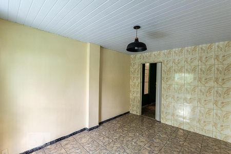 Casa para alugar com 200m², 3 quartos e sem vaga Casa para alugar com 200m², 3 quartos e sem vagaQuarto 2 no segundo andar