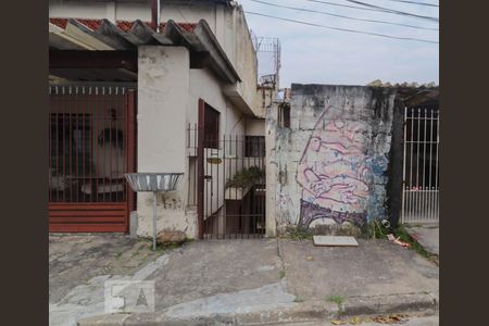 Casa à venda com 560m², 2 quartos e 8 vagasFachada