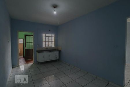 Casa à venda com 560m², 2 quartos e 8 vagasCozinha