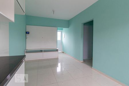 Sala de apartamento para alugar com 2 quartos, 60m² em Rio Pequeno, São Paulo