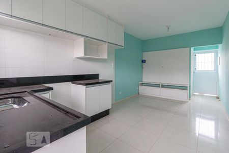 Sala de apartamento para alugar com 2 quartos, 60m² em Rio Pequeno, São Paulo