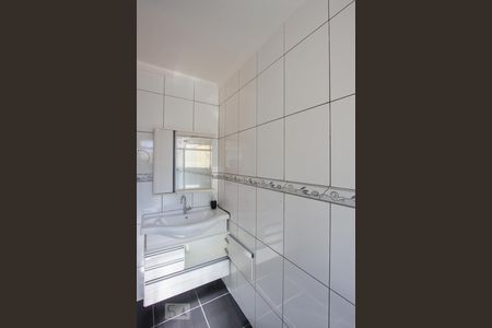 Banheiro de apartamento para alugar com 1 quarto, 27m² em Brooklin Paulista, São Paulo