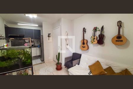 Sala de apartamento para alugar com 2 quartos, 45m² em São Pedro, Osasco