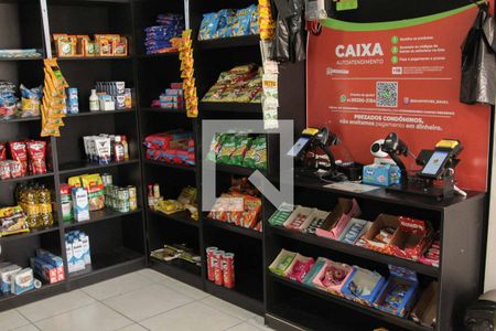 Apartamento para alugar com 45m², 2 quartos e 1 vaga Apartamento para alugar com 45m², 2 quartos e 1 vagaÁrea comum - Mini Mercado