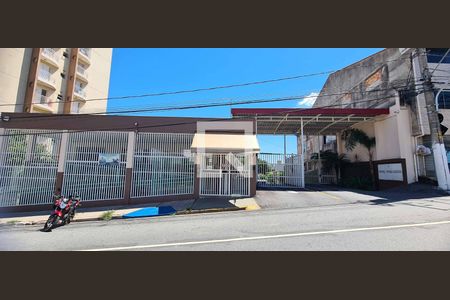 Apartamento para alugar com 45m², 2 quartos e 1 vaga Apartamento para alugar com 45m², 2 quartos e 1 vagaFachada e portaria