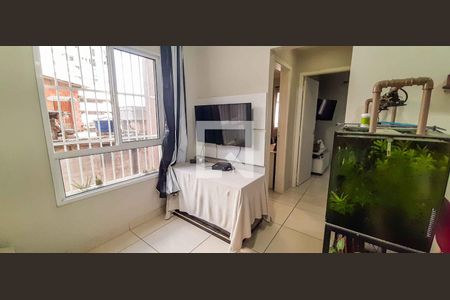 Sala de apartamento para alugar com 2 quartos, 45m² em São Pedro, Osasco
