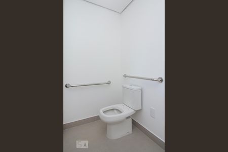 Detalhe banheiro de kitnet/studio à venda com 1 quarto, 37m² em Perdizes, São Paulo