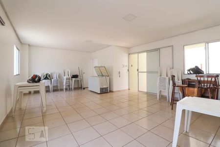 Apartamento para alugar com 50m², 2 quartos e 1 vaga Apartamento para alugar com 50m², 2 quartos e 1 vagaSalão de festas