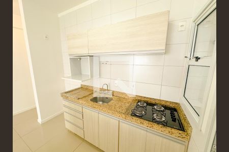 Apartamento para alugar com 80m², 2 quartos e 2 vagasCozinha