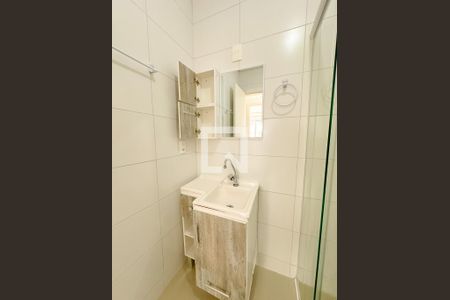 Banheiro de apartamento para alugar com 2 quartos, 80m² em Ingleses do Rio Vermelho, Florianópolis