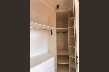 Apartamento para alugar com 67m², 2 quartos e 2 vagasArmário Suite