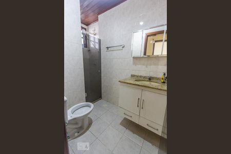 Casa à venda com 115m², 3 quartos e 2 vagasBanheiro Social