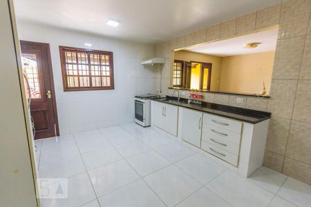 Casa à venda com 115m², 3 quartos e 2 vagasCozinha