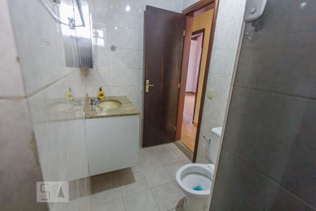 Casa à venda com 115m², 3 quartos e 2 vagasBanheiro Social