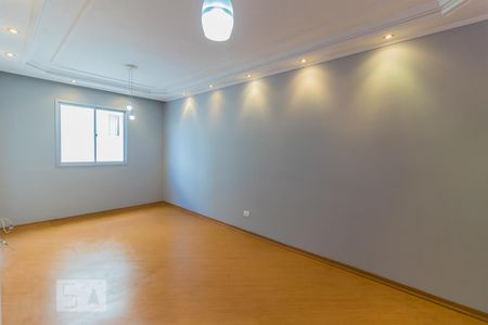 Apartamento para alugar com 76m², 3 quartos e 1 vagaSala