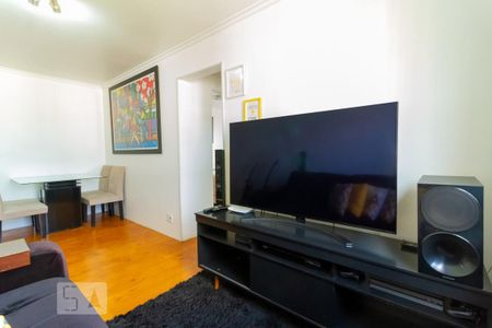 Sala de Estar de apartamento à venda com 2 quartos, 51m² em Jardim Celeste, São Paulo