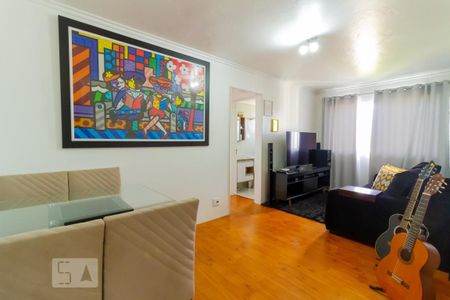 Sala de Estar de apartamento à venda com 2 quartos, 51m² em Jardim Celeste, São Paulo
