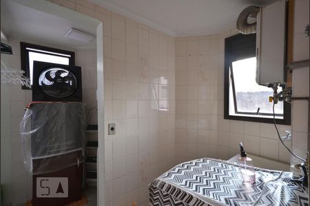 Apartamento à venda com 118m², 3 quartos e 2 vagasArea de Serviço