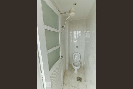 Apartamento à venda com 90m², 3 quartos e 1 vaga Apartamento à venda com 90m², 3 quartos e 1 vagaBanheiro de Serviço