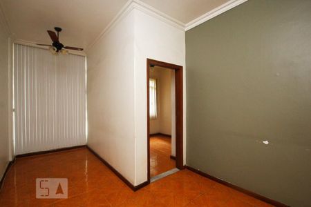 Apartamento à venda com 65m², 2 quartos e sem vagaSala