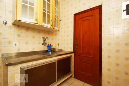 Apartamento à venda com 65m², 2 quartos e sem vagaCozinha